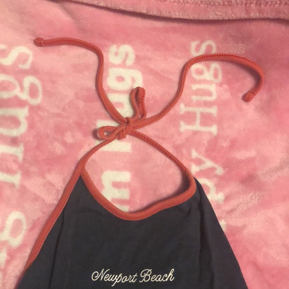 Sexy Tank Top With Open Back & Tie Around Neck - Picture 5 of 8